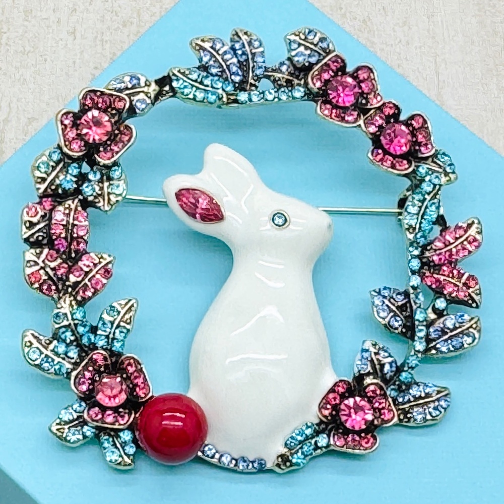 Large Bunny Brooch Bunny Wreath Pin Easter Rhinestone Brooch